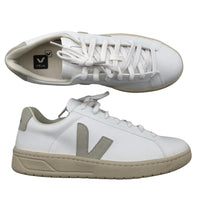 Veja Tennarit, Translation missing: fi.general.emmy_product_strings.emmystring_product_size 41. © Emmy Clothing Company Oy