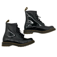 Dr. Martens Nilkkurit, Translation missing: fi.general.emmy_product_strings.emmystring_product_size 41. © Emmy Clothing Company Oy