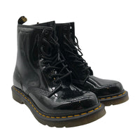 Dr. Martens Nilkkurit, Translation missing: fi.general.emmy_product_strings.emmystring_product_size 41. © Emmy Clothing Company Oy