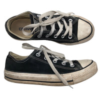 Converse Tennarit, Translation missing: fi.general.emmy_product_strings.emmystring_product_size 36. © Emmy Clothing Company Oy