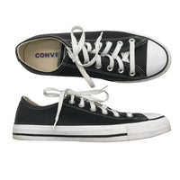 Converse Tennarit, Translation missing: fi.general.emmy_product_strings.emmystring_product_size 40. © Emmy Clothing Company Oy