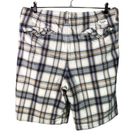 Abercrombie&Fitch Shortsit, Translation missing: fi.general.emmy_product_strings.emmystring_product_size W36. © Emmy Clothing Company Oy