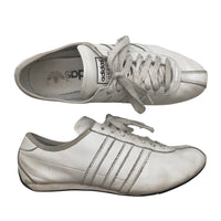 Adidas Lenkkarit, Translation missing: fi.general.emmy_product_strings.emmystring_product_size 38. © Emmy Clothing Company Oy