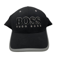 Hugo Boss Lippalakki, Translation missing: fi.general.emmy_product_strings.emmystring_product_size 54 - 56 cm. © Emmy Clothing Company Oy