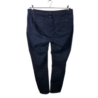 Max Jeans Farkut, Translation missing: fi.general.emmy_product_strings.emmystring_product_size 42. © Emmy Clothing Company Oy