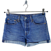 Levi's Shortsit, Translation missing: fi.general.emmy_product_strings.emmystring_product_size W27. © Emmy Clothing Company Oy