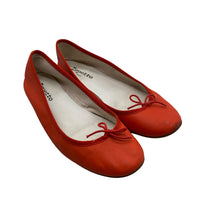 Repetto Ballerinat, Translation missing: fi.general.emmy_product_strings.emmystring_product_size 40. © Emmy Clothing Company Oy