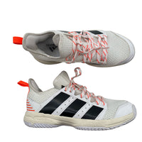 Adidas Lenkkarit, Translation missing: fi.general.emmy_product_strings.emmystring_product_size 36. © Emmy Clothing Company Oy